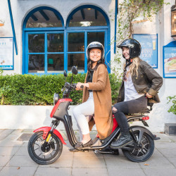 Scooter Électrique NIU UQi GT SR Batterie 31 AH Rouge Emotion